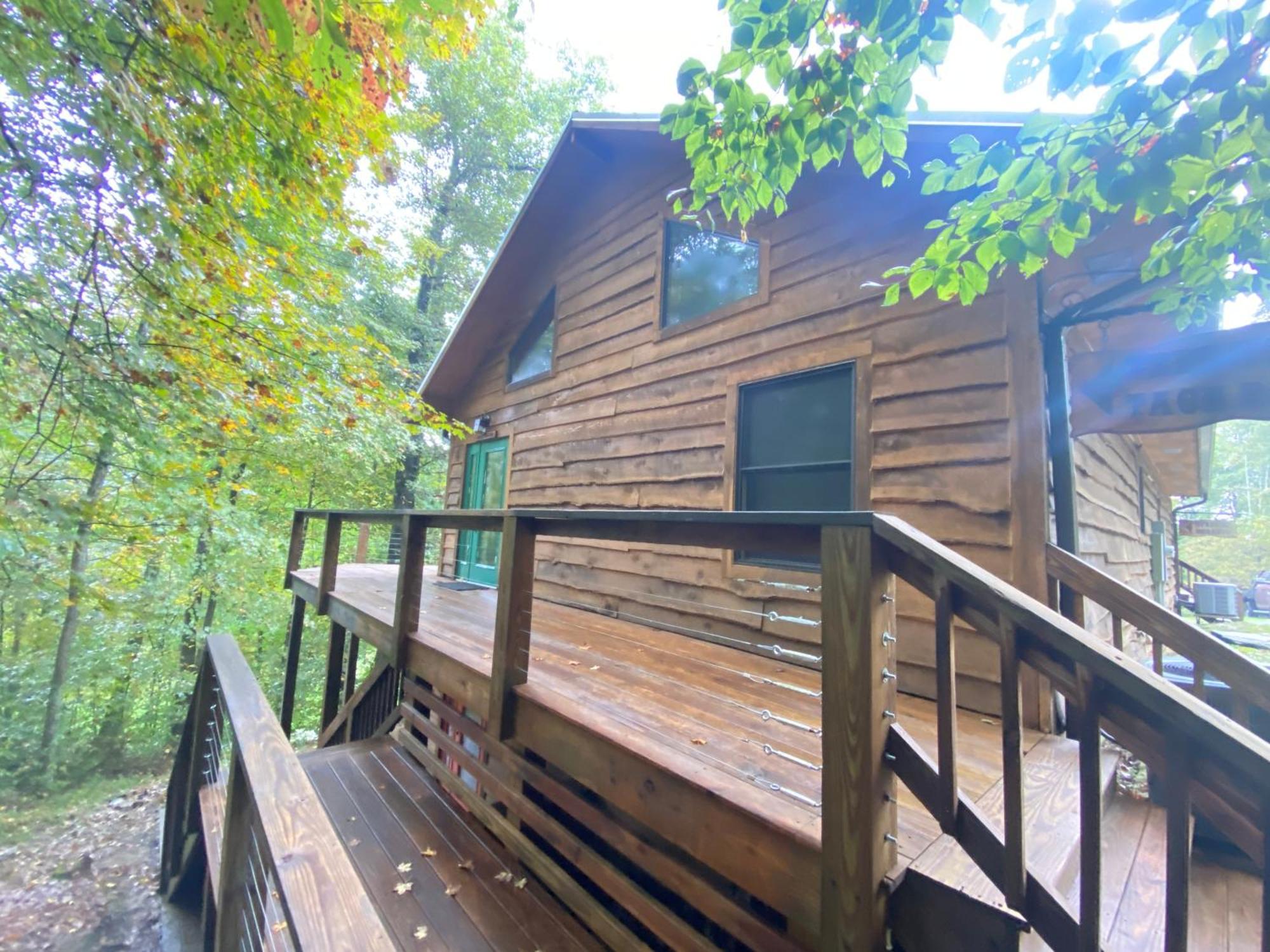 The Treehouse At The Rustic Retreat Hotell Nashville Eksteriør bilde