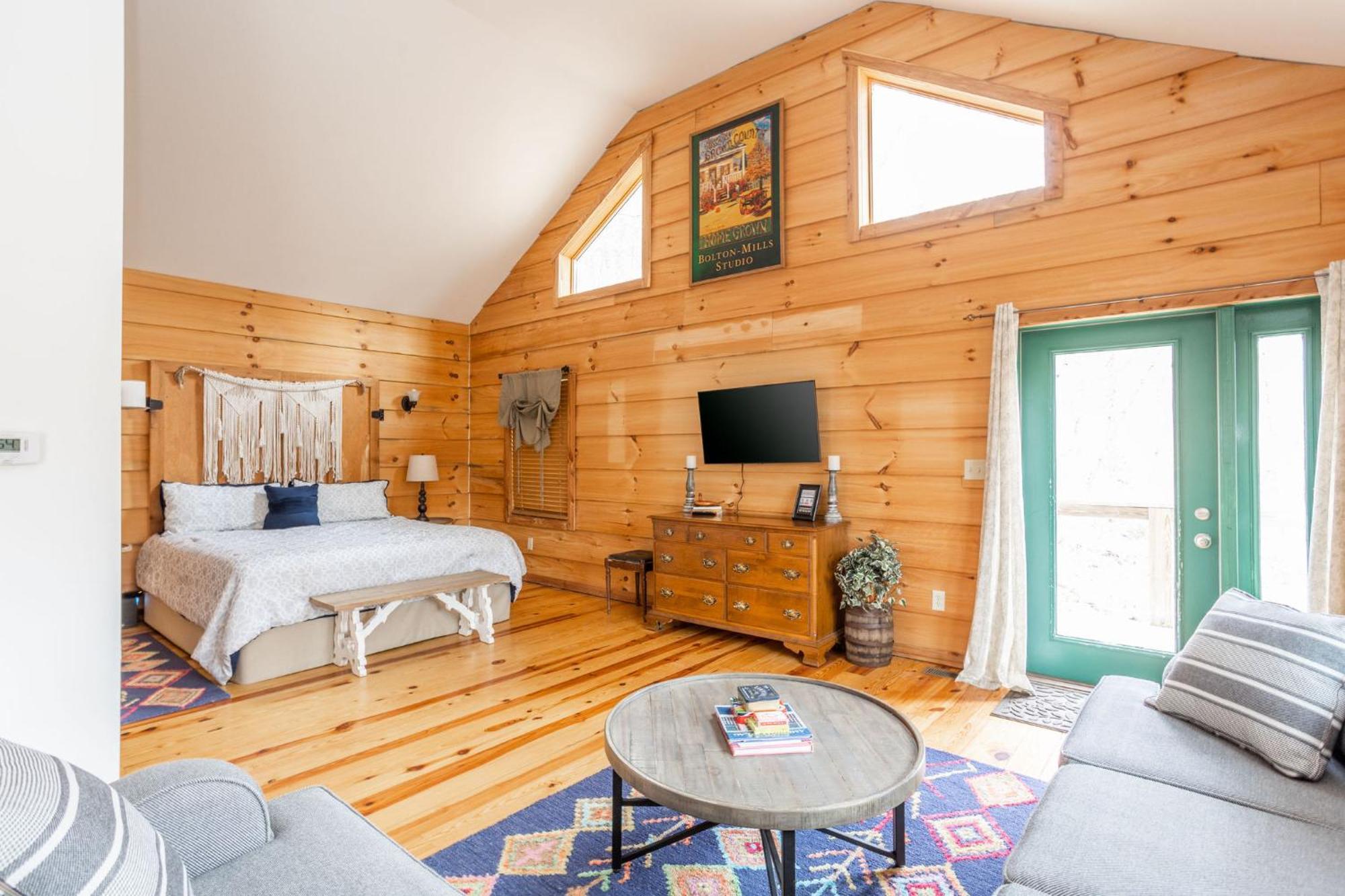 The Treehouse At The Rustic Retreat Hotell Nashville Eksteriør bilde